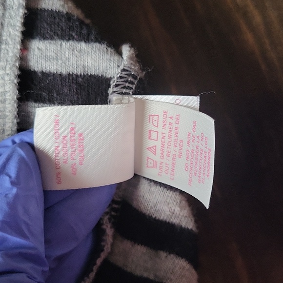 Victoria's Secret PINK Sweater - Picture 12 of 16